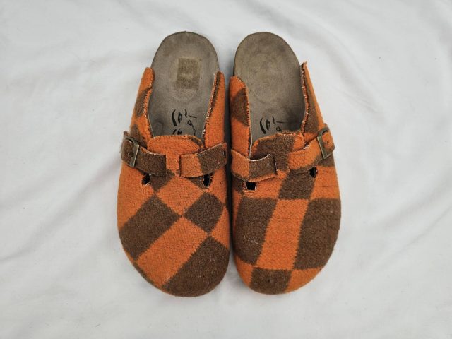 Orange “Patoum” Sandals