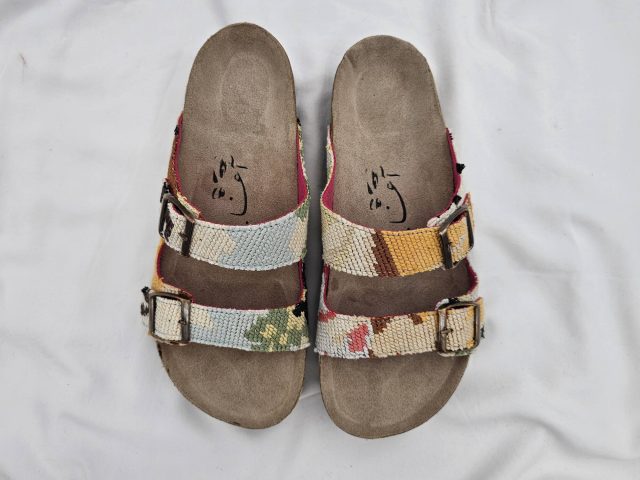 Color mix “Patoum” Sandals