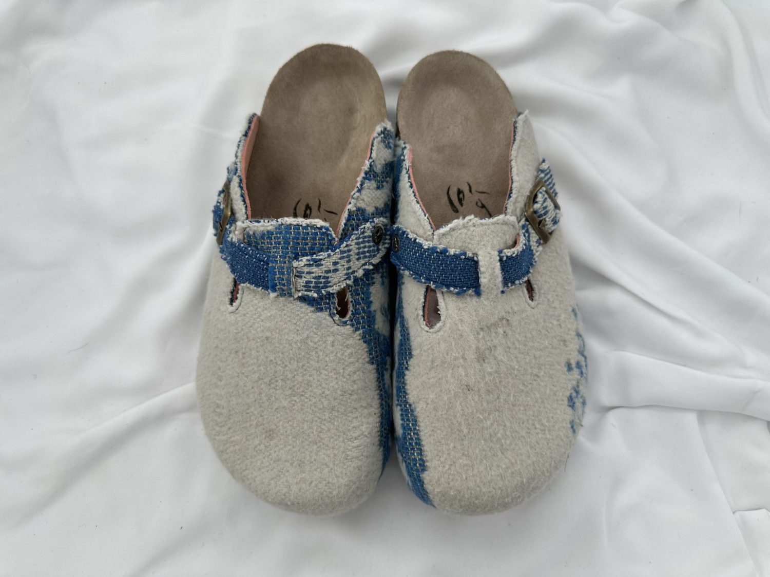 Blue & White “Patoum” Sandals
