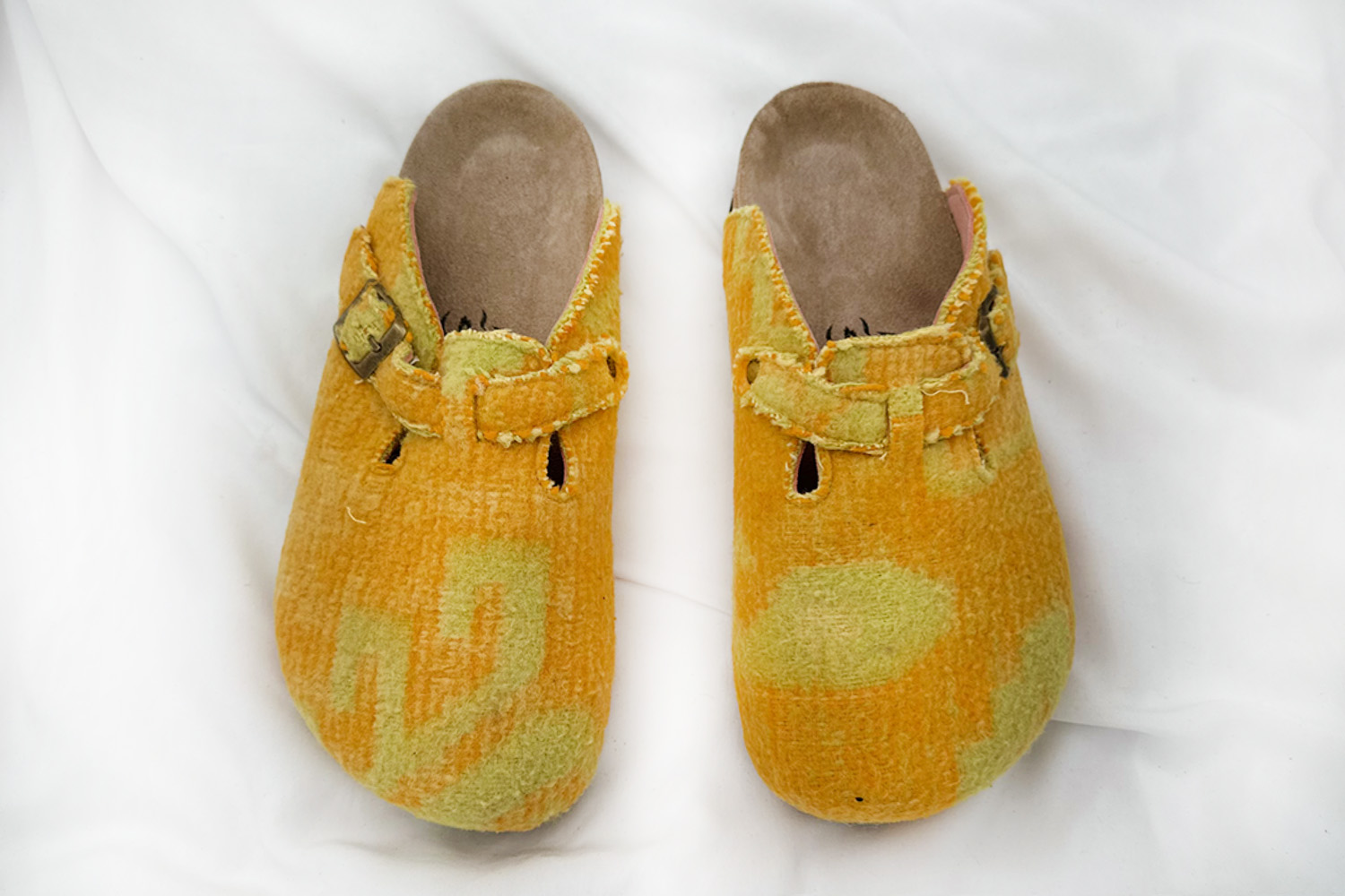 Yellow “Patoum” Sandals